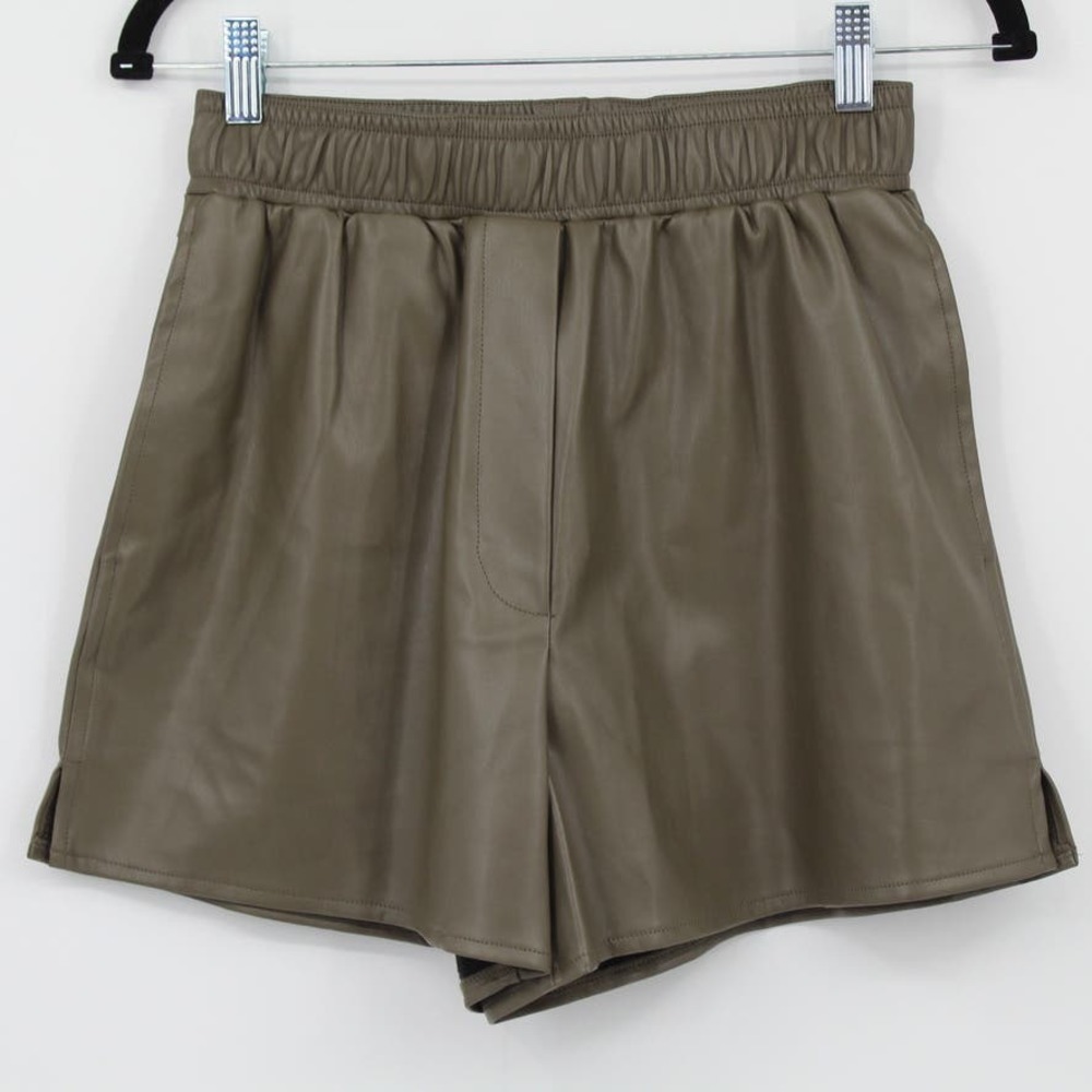 New Timing Faux Leather Ruth Shorts Small Green Elastic High Waisted Pull On